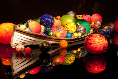 Ikebana and Float Boat