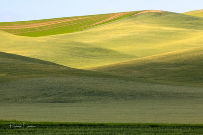 2 Twin Barns