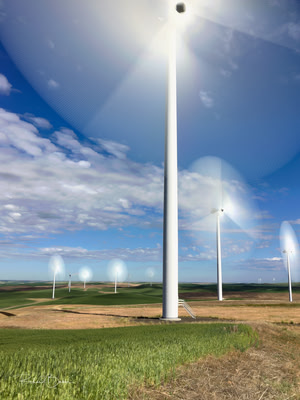 Wind turbines with blade movement